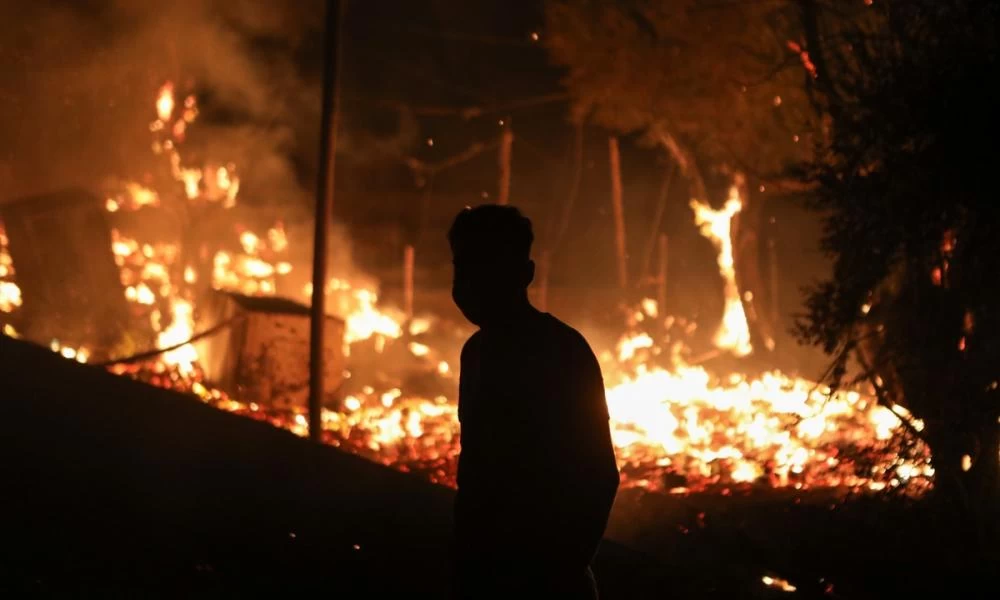 Μόρια: Πώς ΕΥΠ και Αντιτρομοκρατική έπιασαν τους εμπρηστές